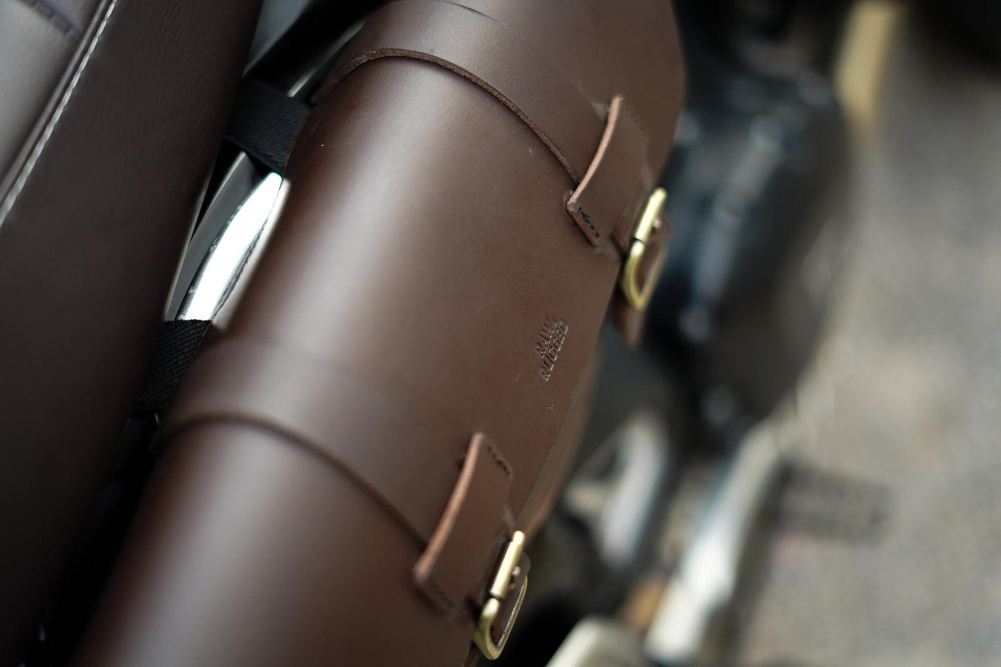 triumph 400 - side panel bags ( Pair )