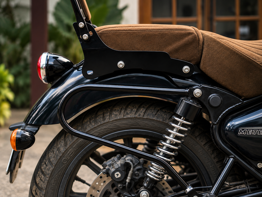 Saddle stays