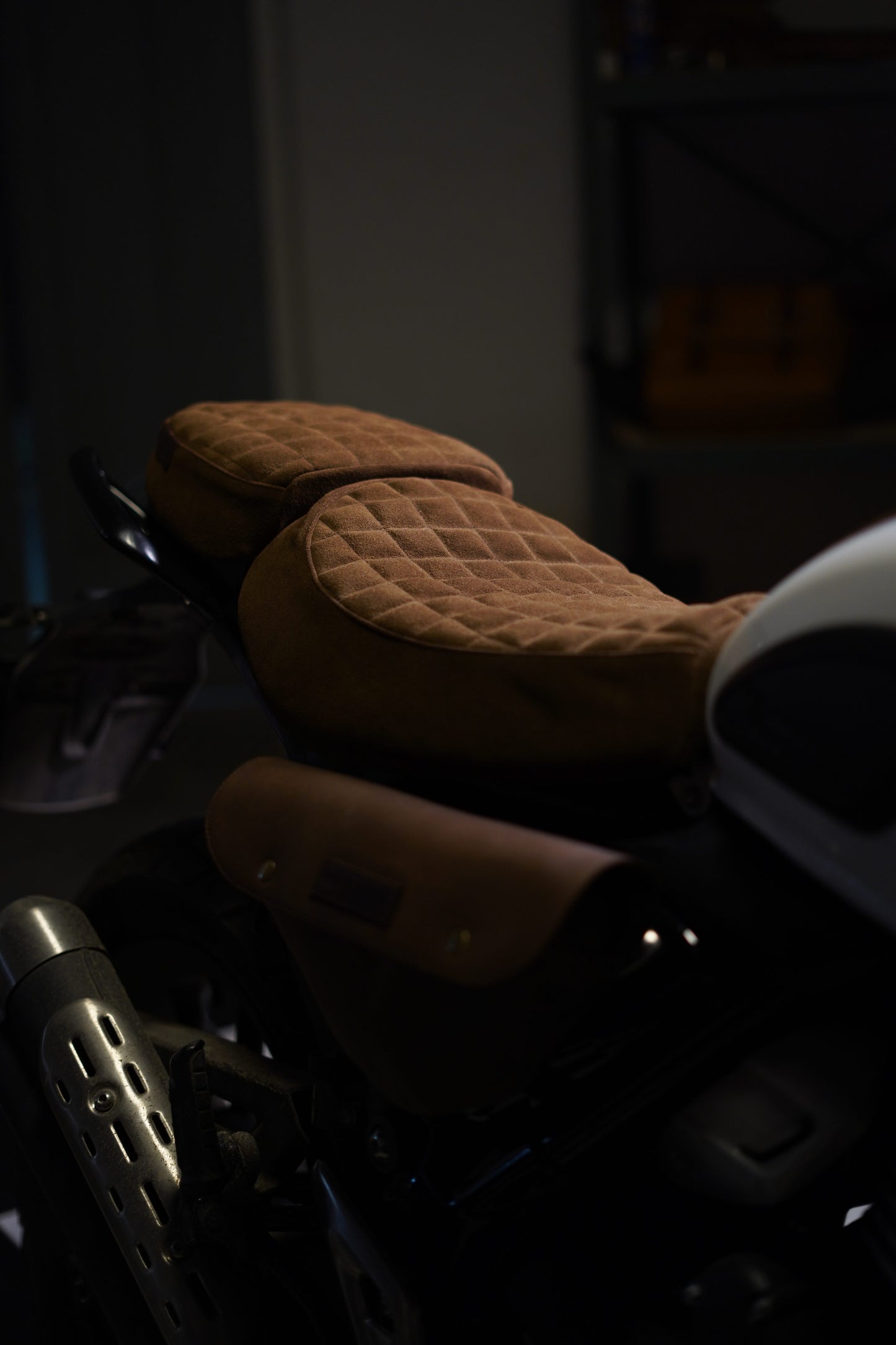 Triumph Scrambler 400x - Side Panel Bag Right side