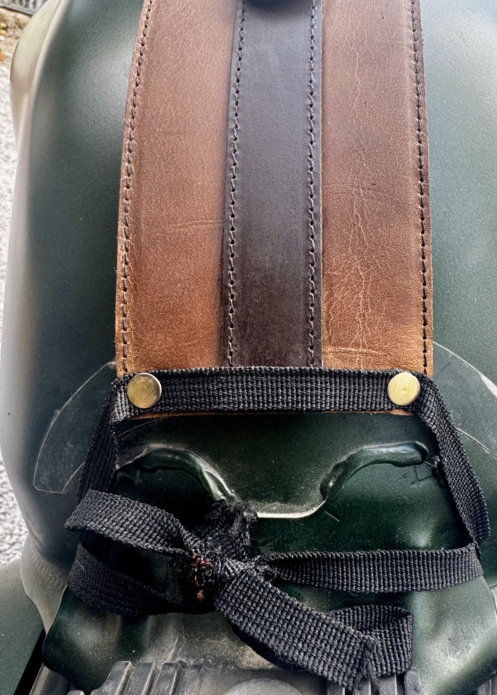 Honda H'ness CB350 Tank Strap - Image 8